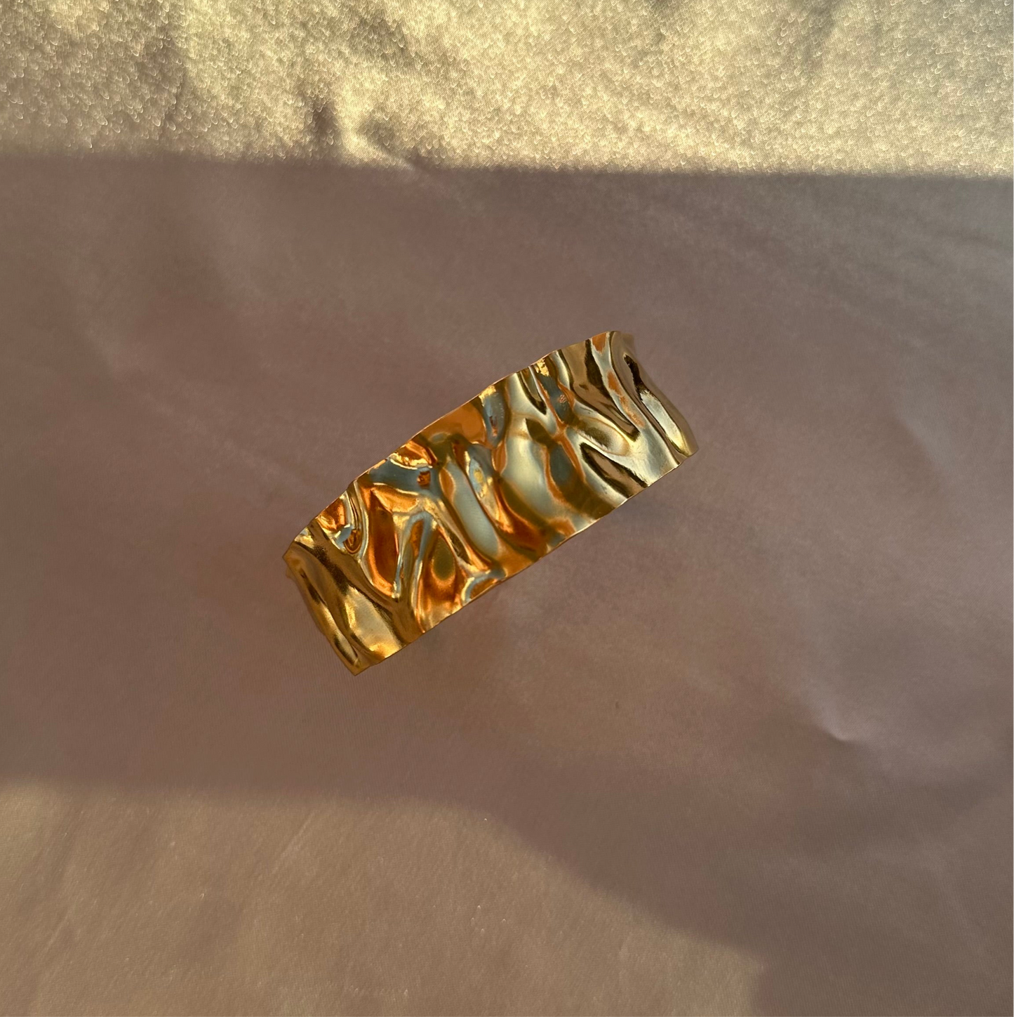 Crinkle Wave Bangle