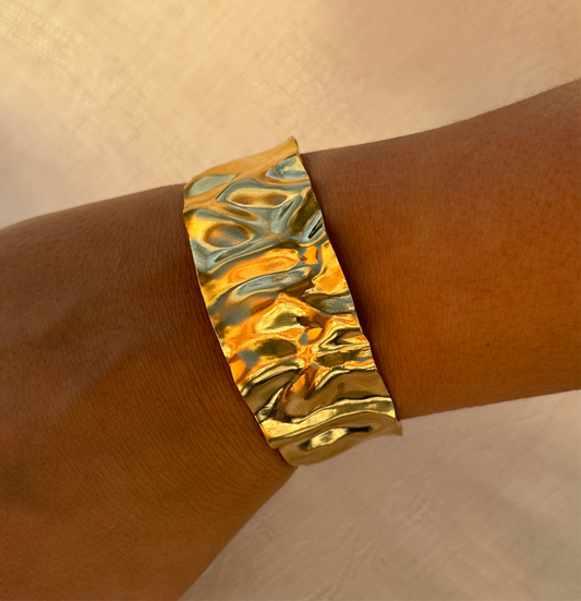 Crinkle Wave Bangle
